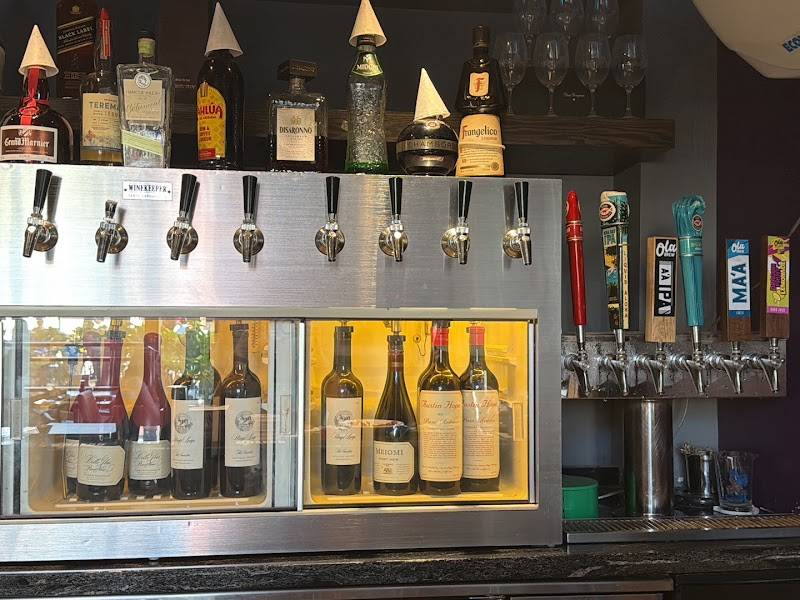 Aloha Wine Bar